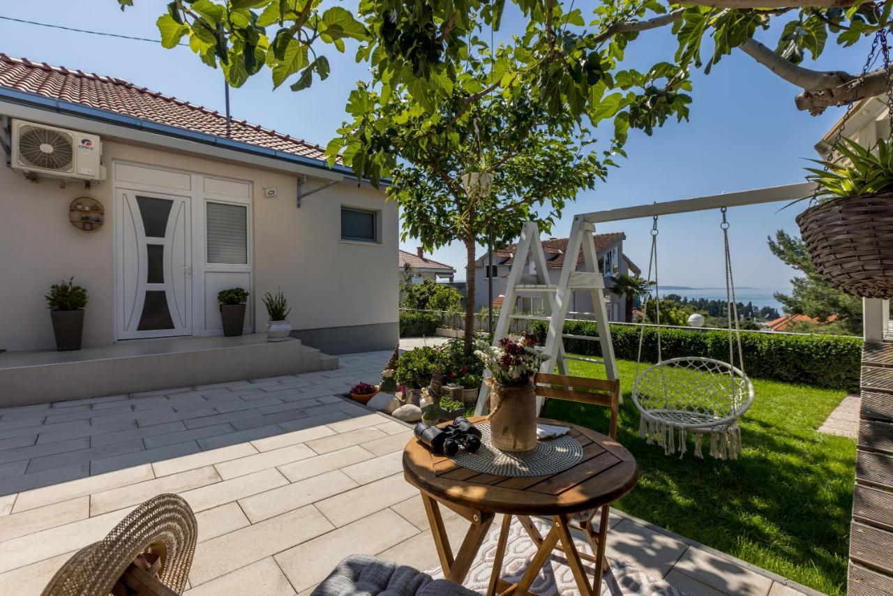 Villa Katess With Heated Pool Spalato Esterno foto