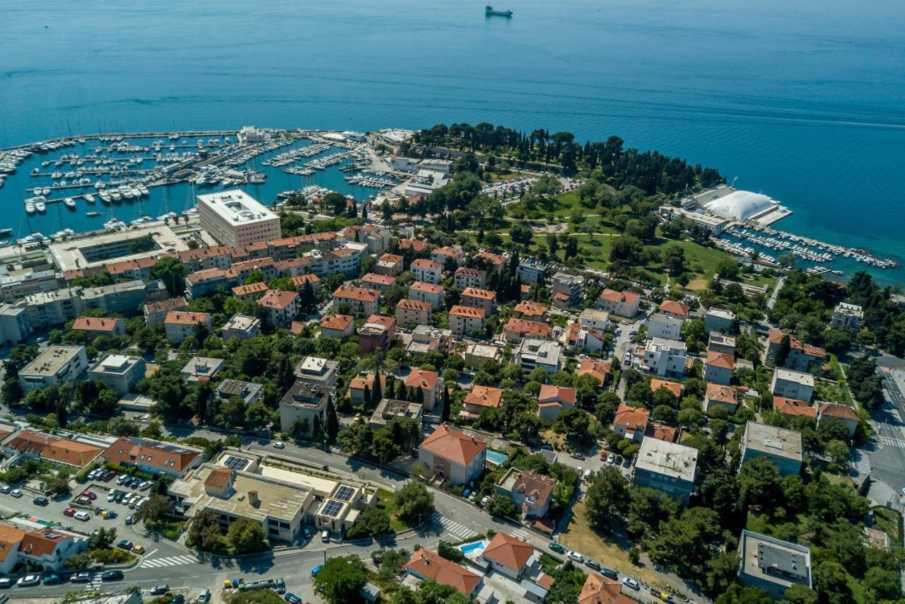 Villa Katess With Heated Pool Spalato Esterno foto