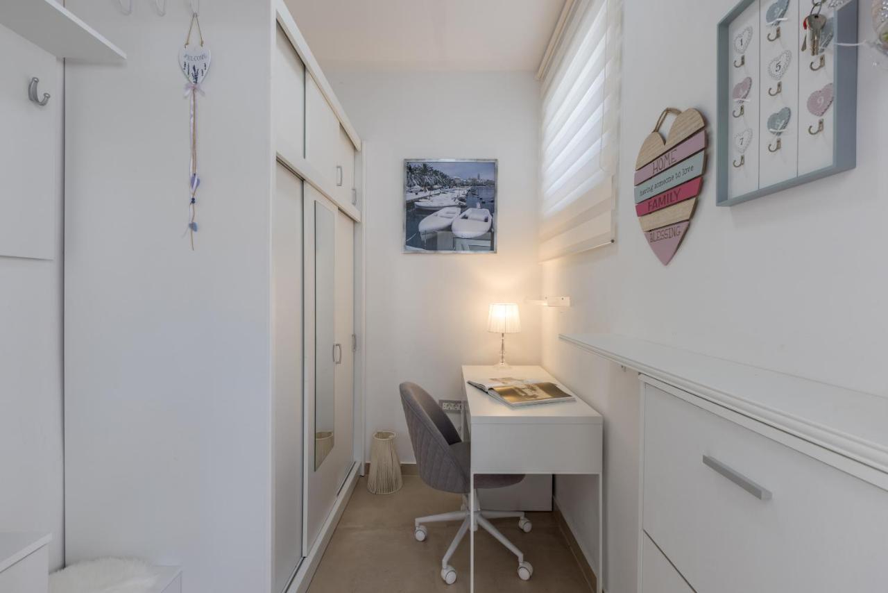 Villa Katess With Heated Pool Spalato Esterno foto