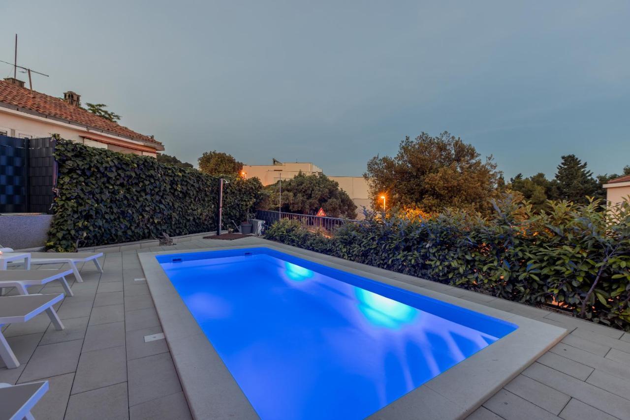 Villa Katess With Heated Pool Spalato Esterno foto