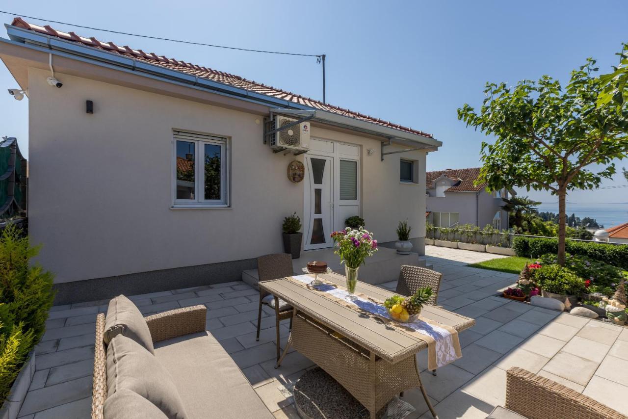 Villa Katess With Heated Pool Spalato Esterno foto