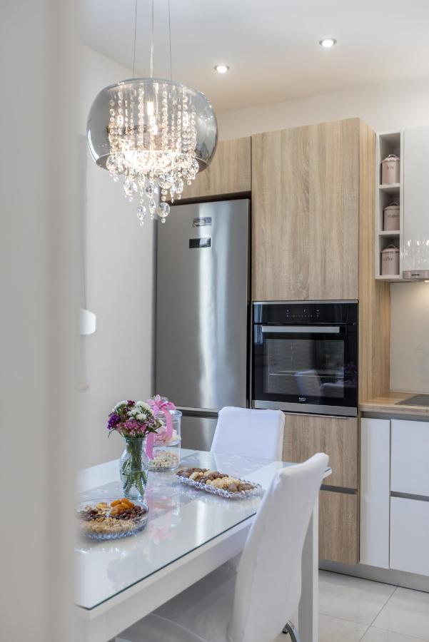 Villa Katess With Heated Pool Spalato Esterno foto